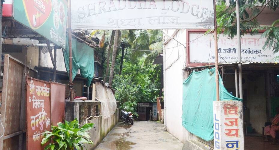 Shraddha Shree Hotel, Ratnagiri 1